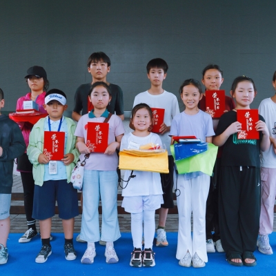 懷抱夢想，收獲一“夏”--昆山市迷你高球青少年訓練營結(jié)業(yè)比賽圓滿落幕