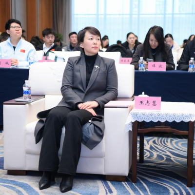 智擊體育在全國民辦高校體育聯盟年會中分享“中國迷你高球之路”